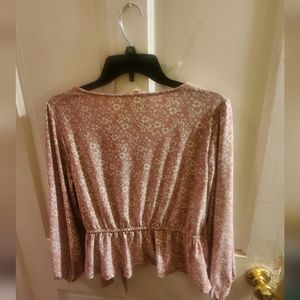 Light pink and white flowers size XL long sleeve fake wrap blouse